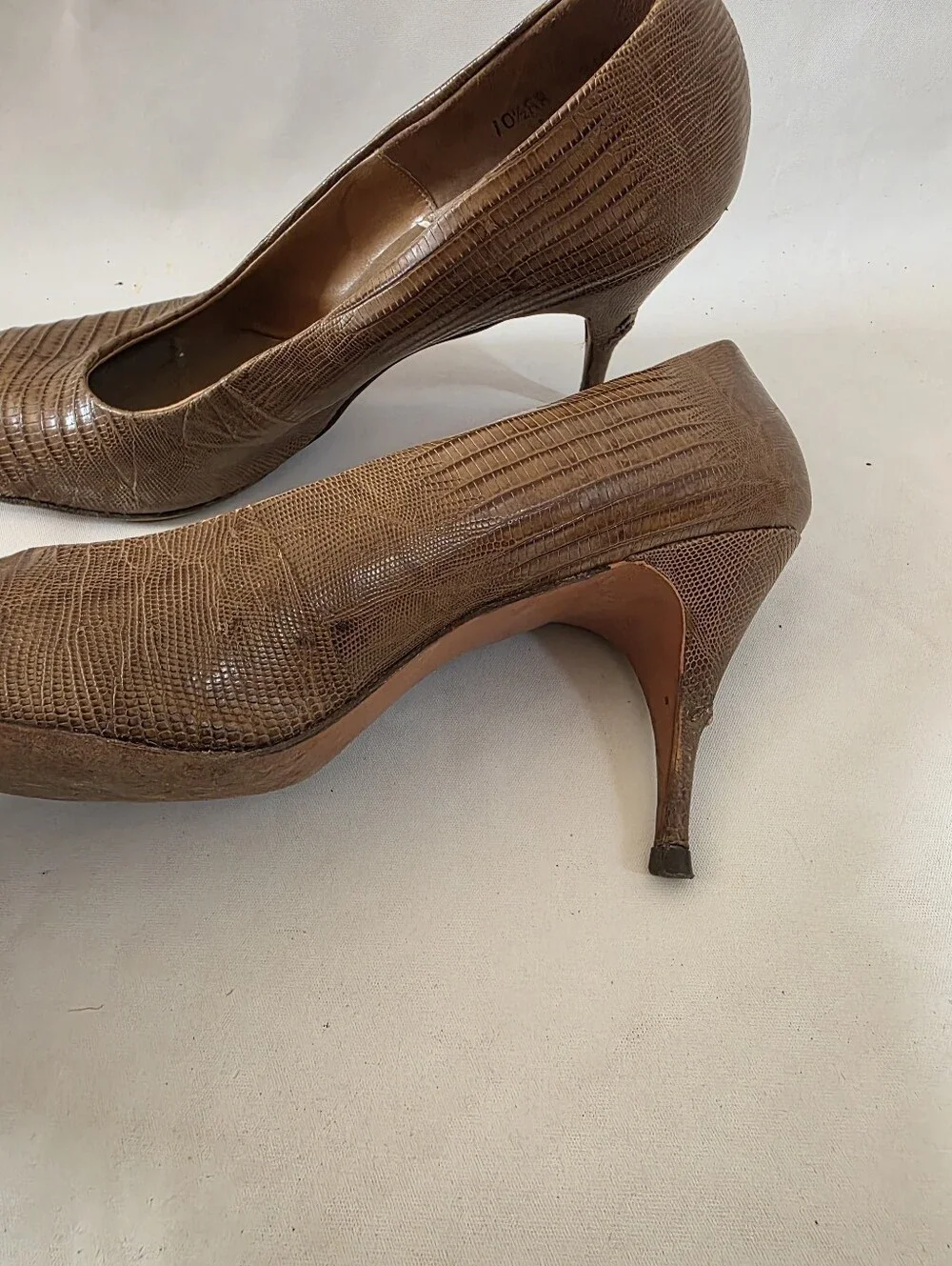 Vintage Salvini Exotic Leather Stiletto Pumps 10 AA